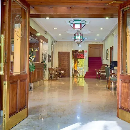 فندق جوادالوبي 3*