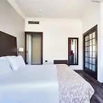 Hotell Crisol Guadalupe 3*